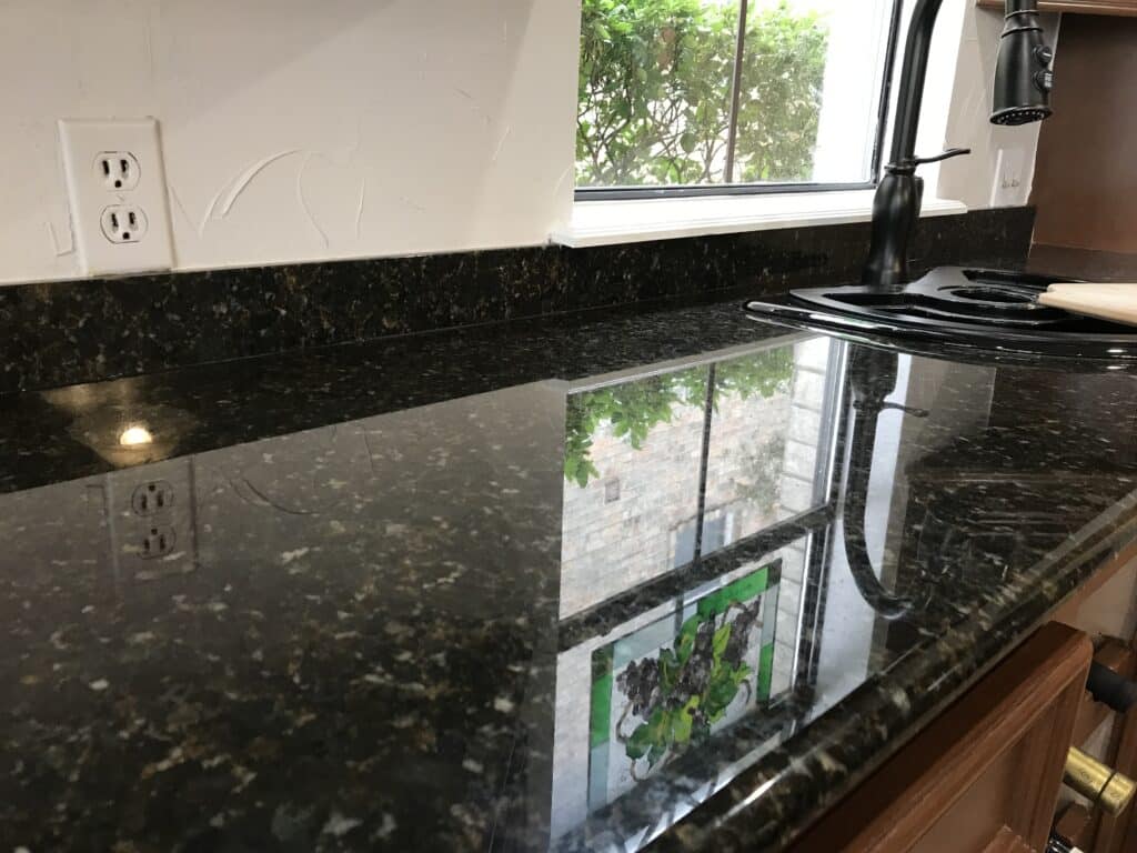 granite countertop polishing